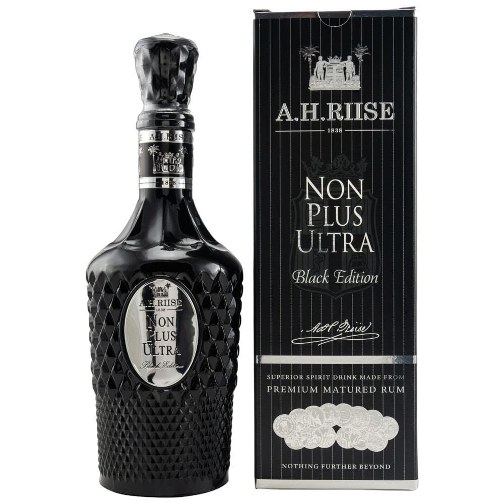 A. H. Riise Non Plus Ultra Black Edition 42% vol. 0,7l
